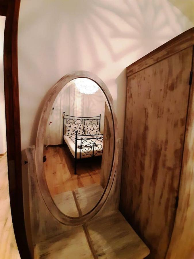 2 Bedroom Apartment Near Heroes Square بودابست المظهر الخارجي الصورة